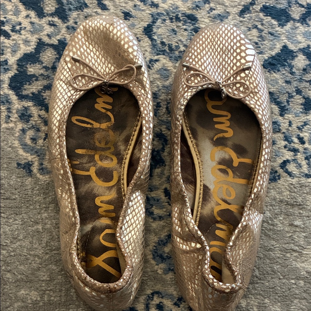 Sam Edelman Gold Textured Flats size 8.5